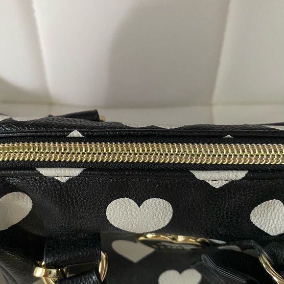 Betsey Johnson Mini Heart Satchel - Picture 10 of 16